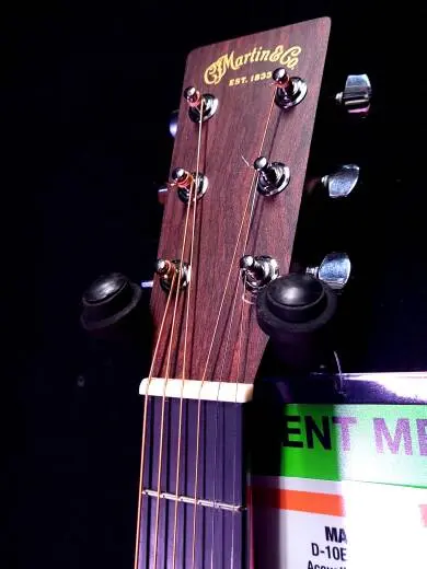 Martin Guitars - D-10E SAPELE 2